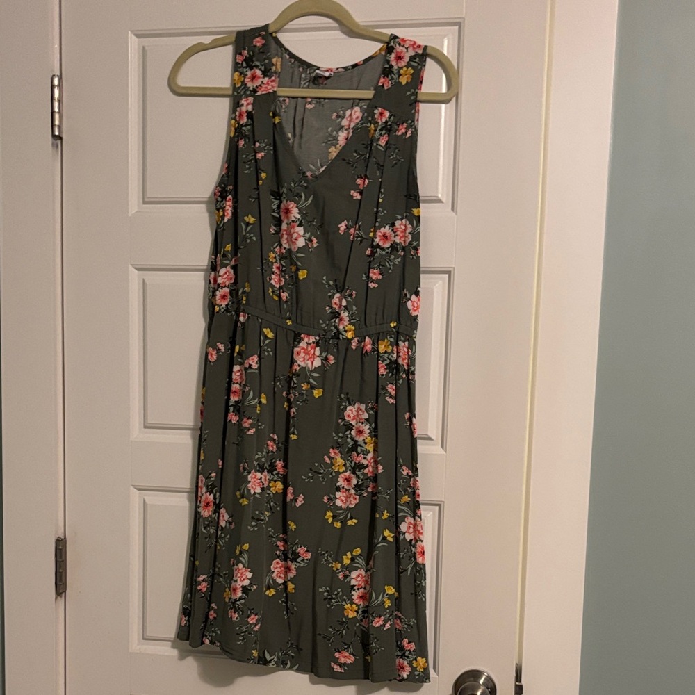 Floral Sleeveless Dress - Green